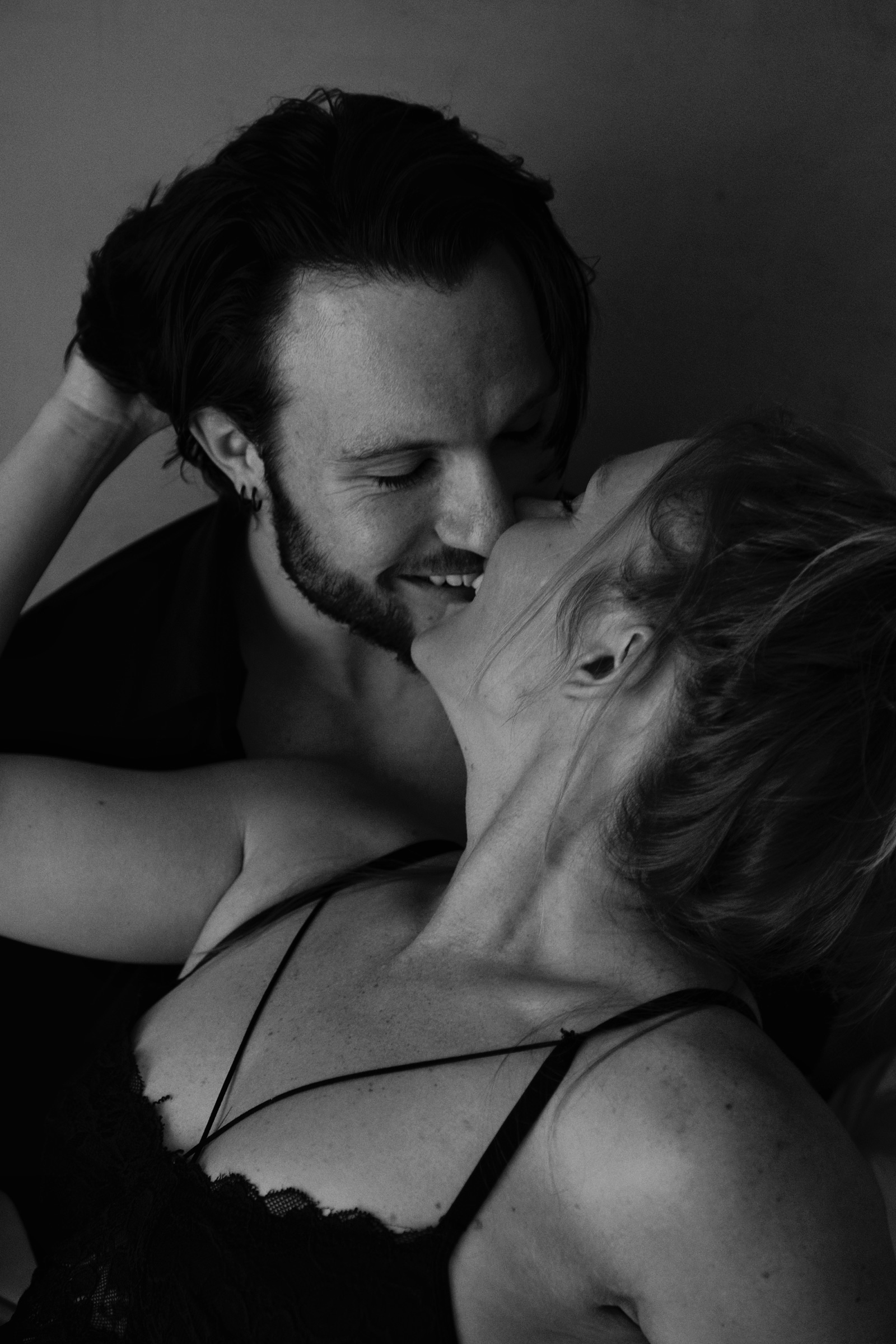 Couple intimate portrait, black and white